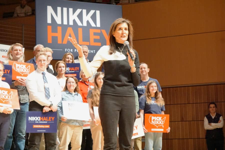 "I am going to keep on fighting": Nikki Haley rallies supporters as state caucus looms - Vimarsana News